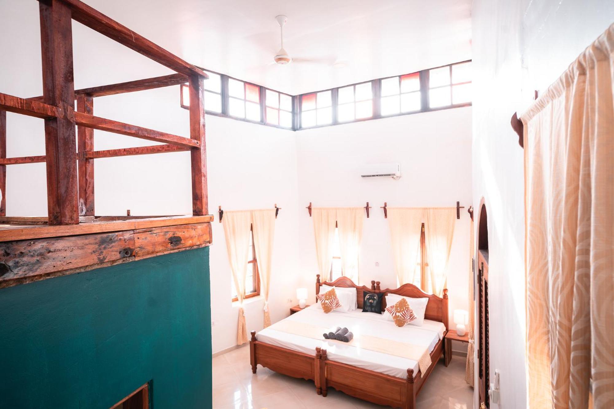 Hotell Pili Pili Kahawa House *